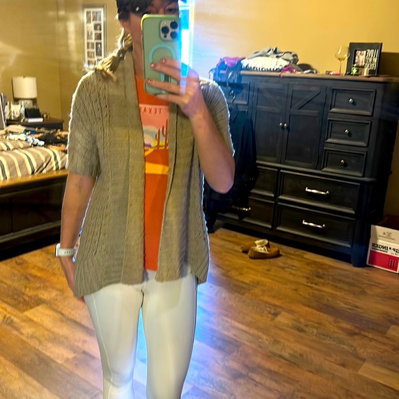 Apt 9 Taupe cardigan - Picture 1 of 2